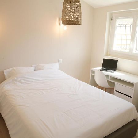 Apartmán T2 - 28M2 Avec Cour Et Stationnement, Wifi Et Linge Fournis Angoulême Exteriér fotografie