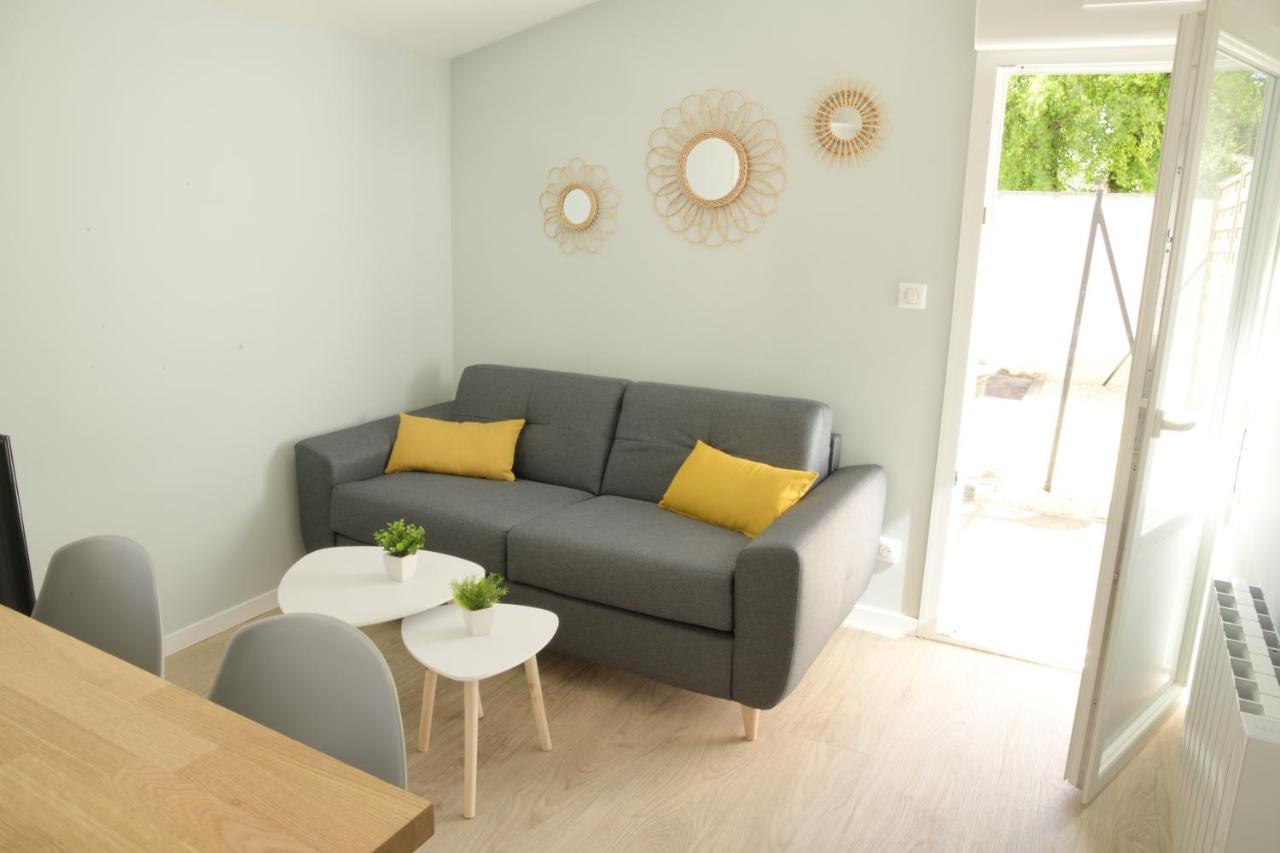 Apartmán T2 - 28M2 Avec Cour Et Stationnement, Wifi Et Linge Fournis Angoulême Exteriér fotografie